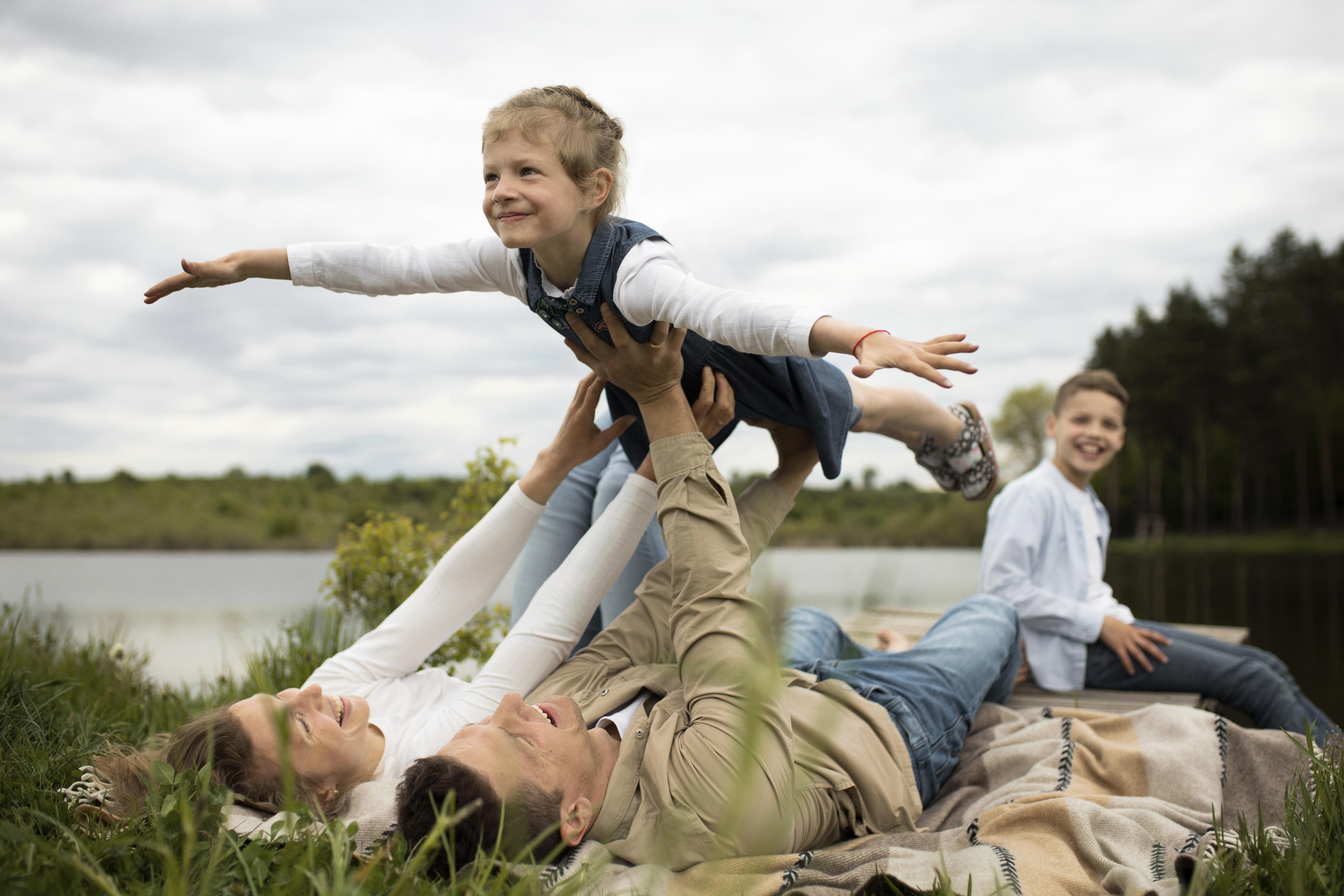 Découvrez des idées pour créer des moments de détente en famille et renforcer les liens. Rituels, activités et bien-être au quotidien.