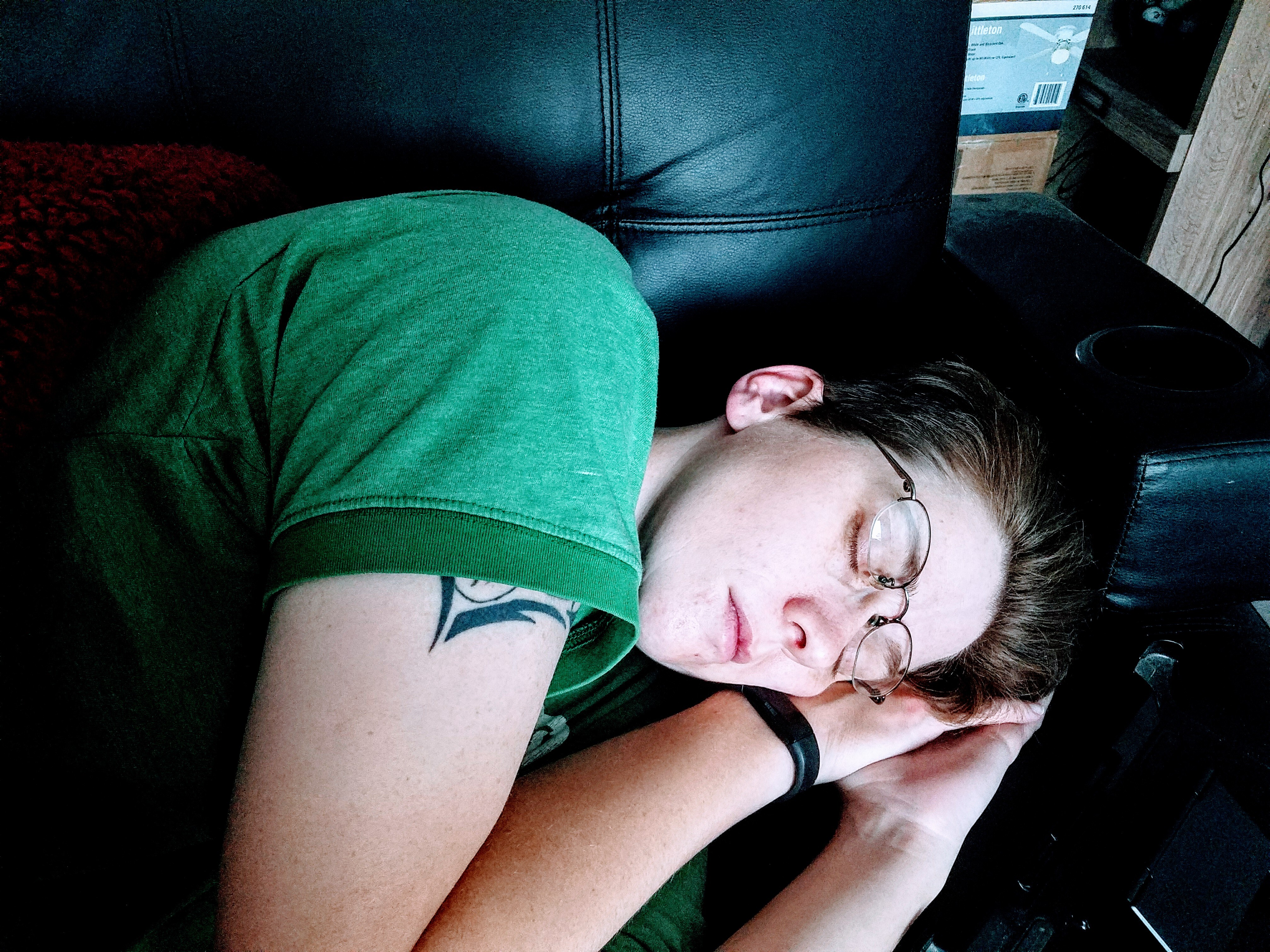 Découvrez comment créer un environnement propice à la détente malgré les contraintes de la vie étudiante : organisation, colocation et routines.