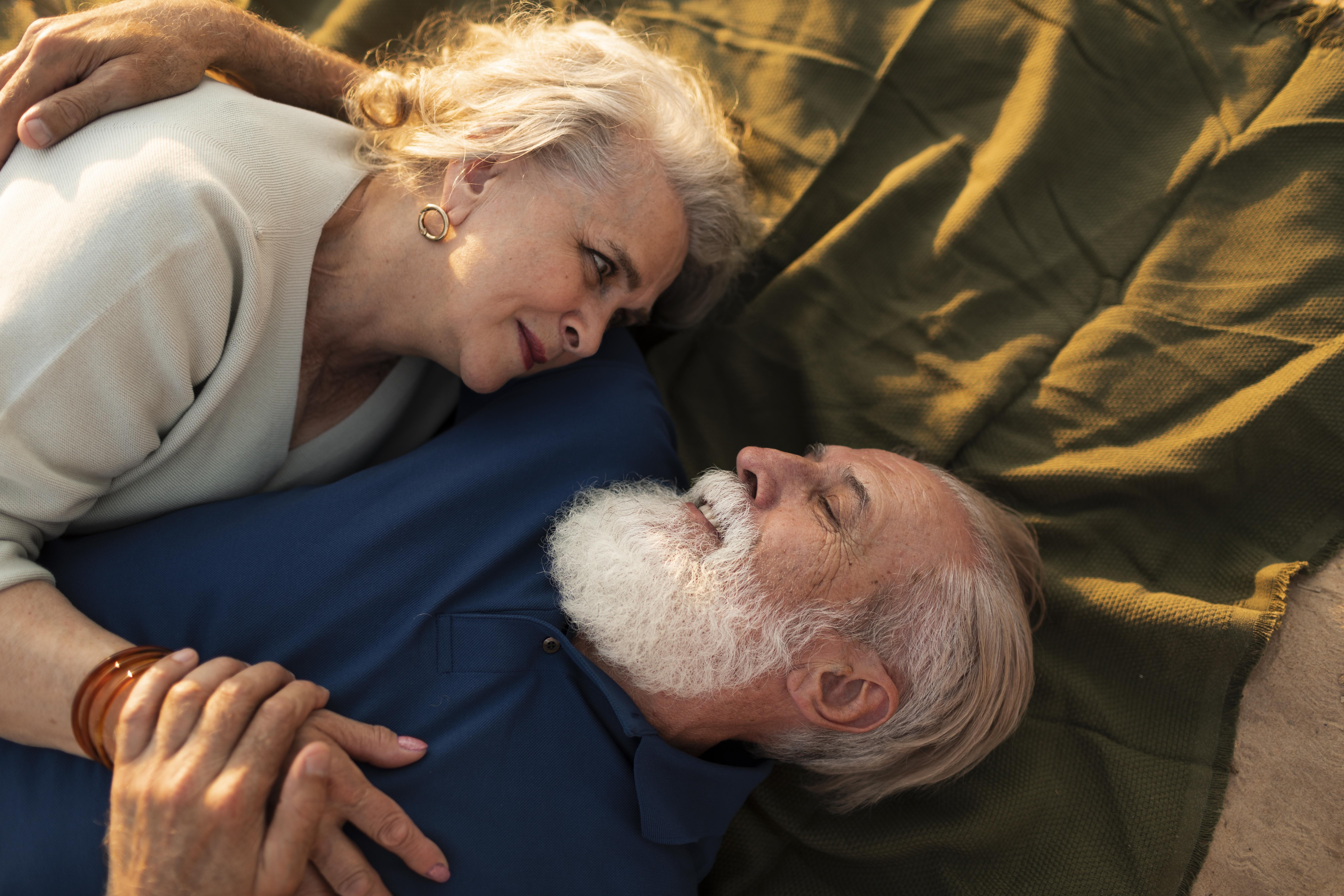 Découvrez comment adapter votre activité physique pour améliorer votre sommeil et réduire le stress quotidien.